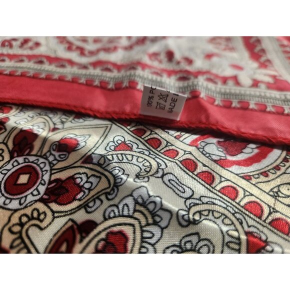 Red & Cream Paisley Square Scarf 100% Polyester 34"x34" Silk-Like Accent Versati - Picture 5 of 10